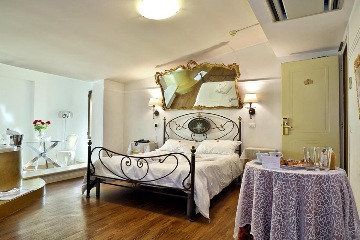 Hotel Al Castello Pomezia Esterno foto