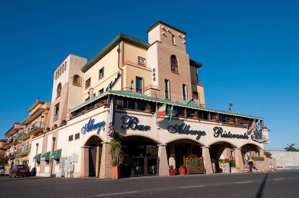 Hotel Al Castello Pomezia Esterno foto